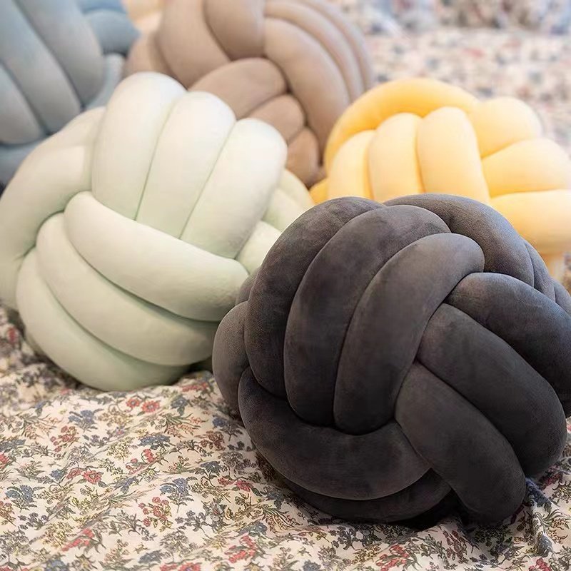 Knotting Crafted Cotton Pillow